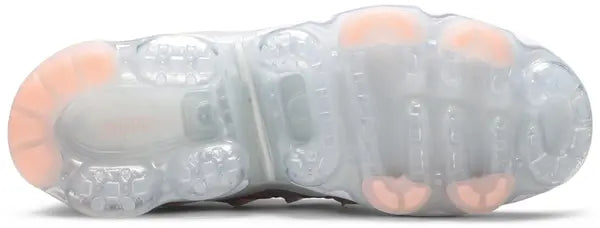 Wmns Air VaporMax Plus 'Bleached Coral' sneaker product image 2 | Foot Spikes