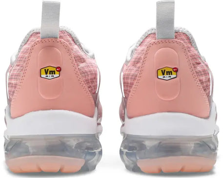 Wmns Air VaporMax Plus 'Bleached Coral' sneaker product image 3 | Foot Spikes