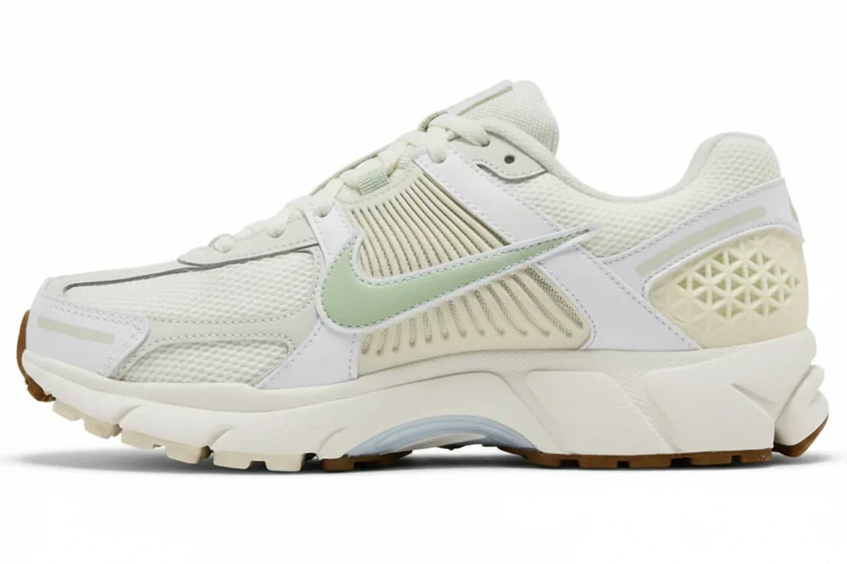 Wmns Air Zoom Vomero 5 'Sail Buff Gold' sneaker product image 1 | Foot Spikes