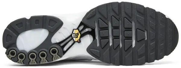 Air Max Plus 'White' sneaker product image 2 | Foot Spikes