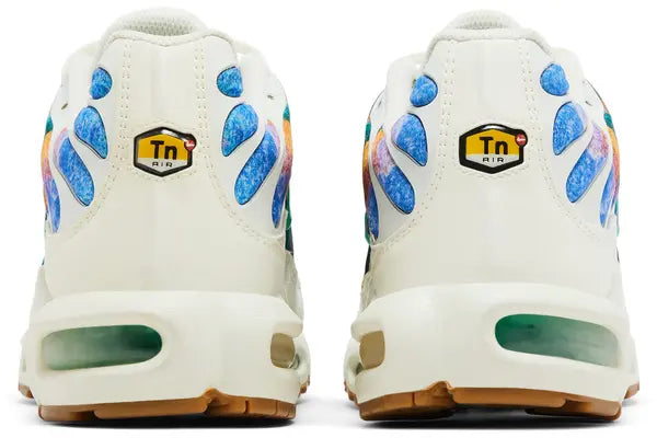Air Max Plus Print 'Alternate Galaxy' sneaker product image 3 | Foot Spikes