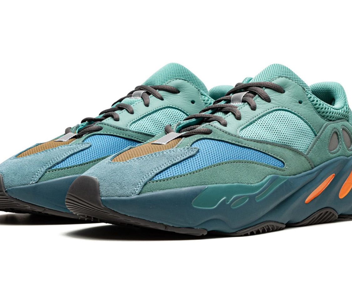 YEEZY BOOST 700 "Faded Azure" sneaker product image 2 | Foot Spikes