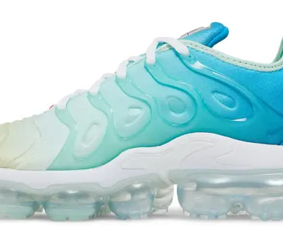 Wmns Air VaporMax Plus 'Mint Foam Laser Blue' sneaker product image 1 | Foot Spikes