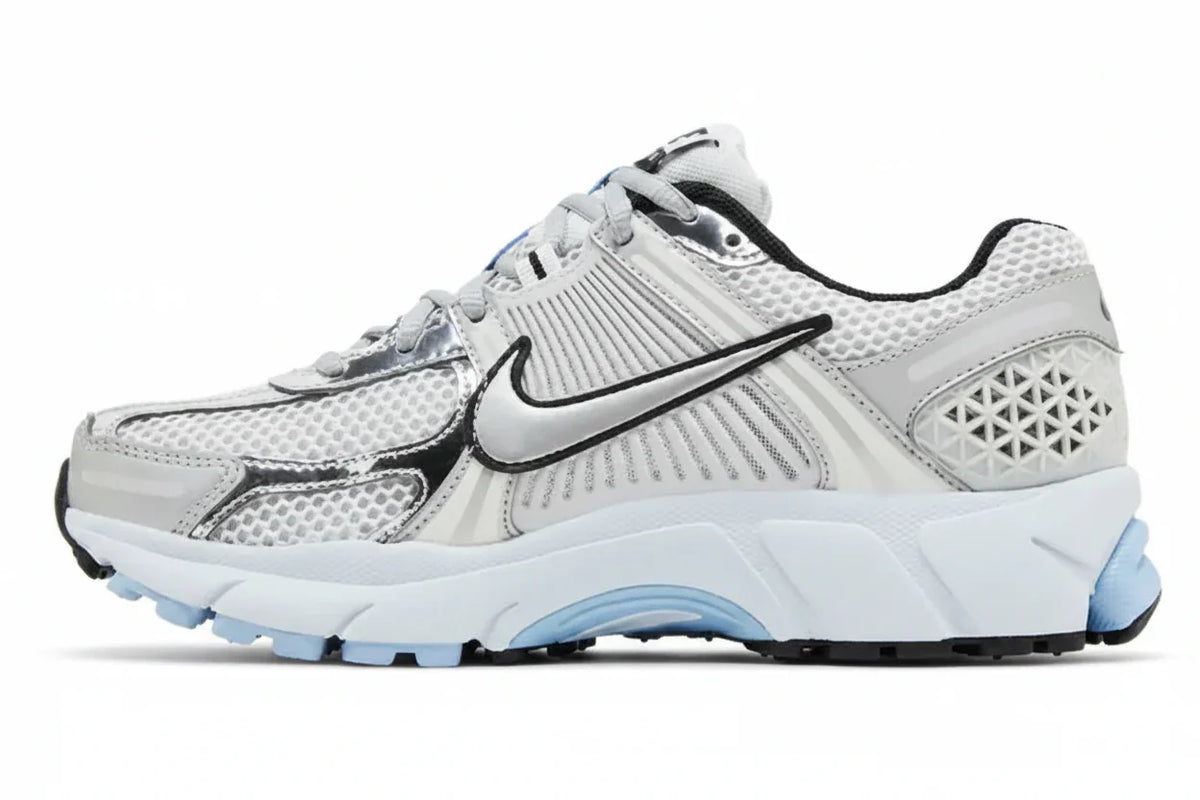 Wmns Air Zoom Vomero 5 'Metallic Silver Blue Tint' sneaker product image 1 | Foot Spikes