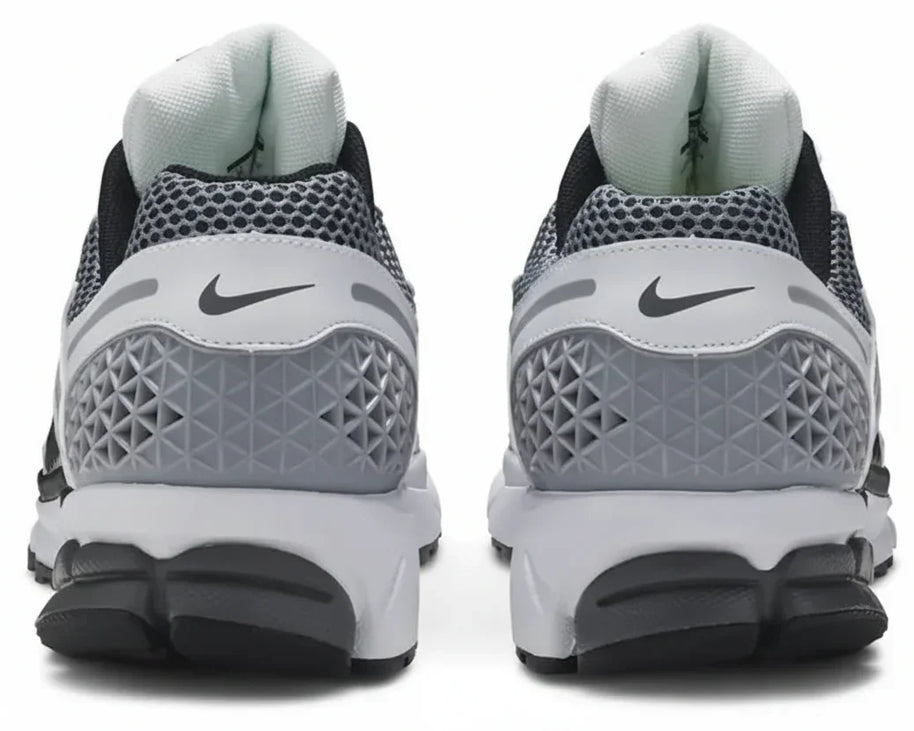 Air Zoom Vomero 5 SE SP 'Dark Grey' 2019 sneaker product image 3 | Foot Spikes