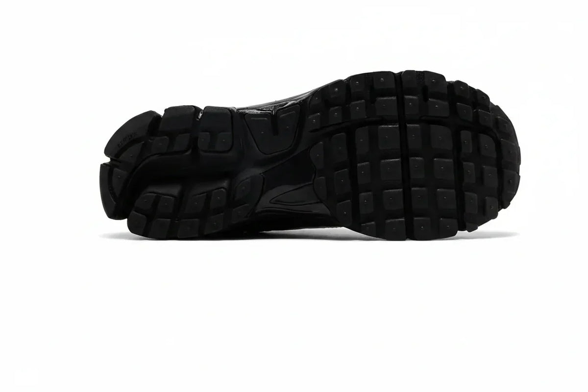 Wmns Air Zoom Vomero 5 'Black White' sneaker product image 2 | Foot Spikes