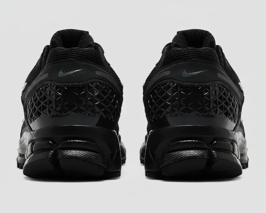 Wmns Air Zoom Vomero 5 'Black White' sneaker product image 3 | Foot Spikes