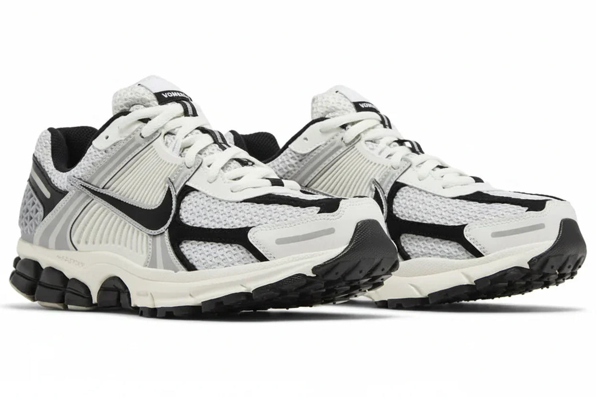 Wmns Air Zoom Vomero 5 'Photon Dust Black' sneaker product image 4 | Foot Spikes
