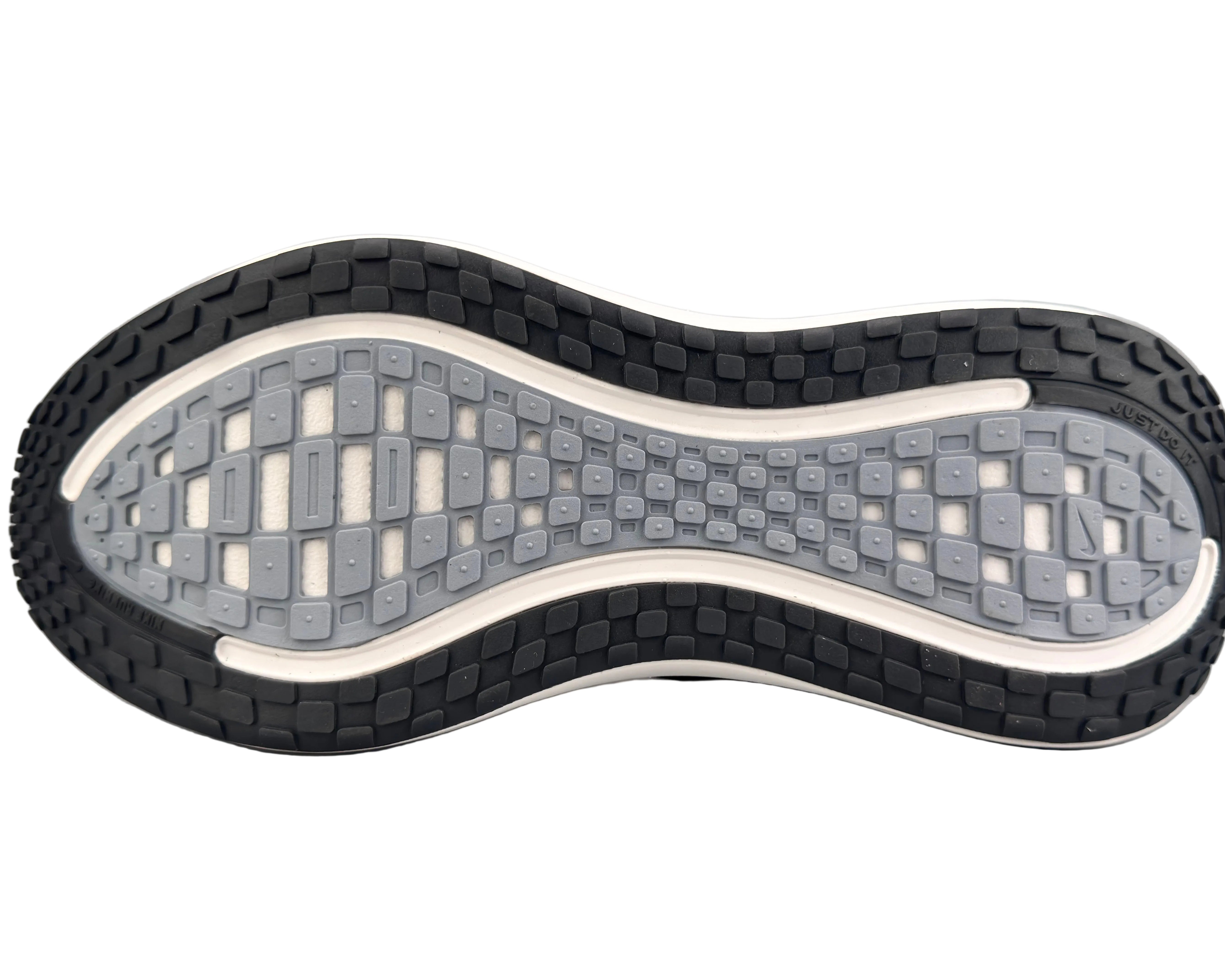 Vomero Plus 'Anthracite Summit White' sneaker product image 2 | Foot Spikes