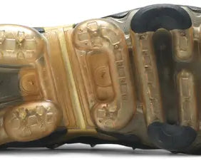Air VaporMax Plus 'Black Gold' sneaker product image 2 | Foot Spikes