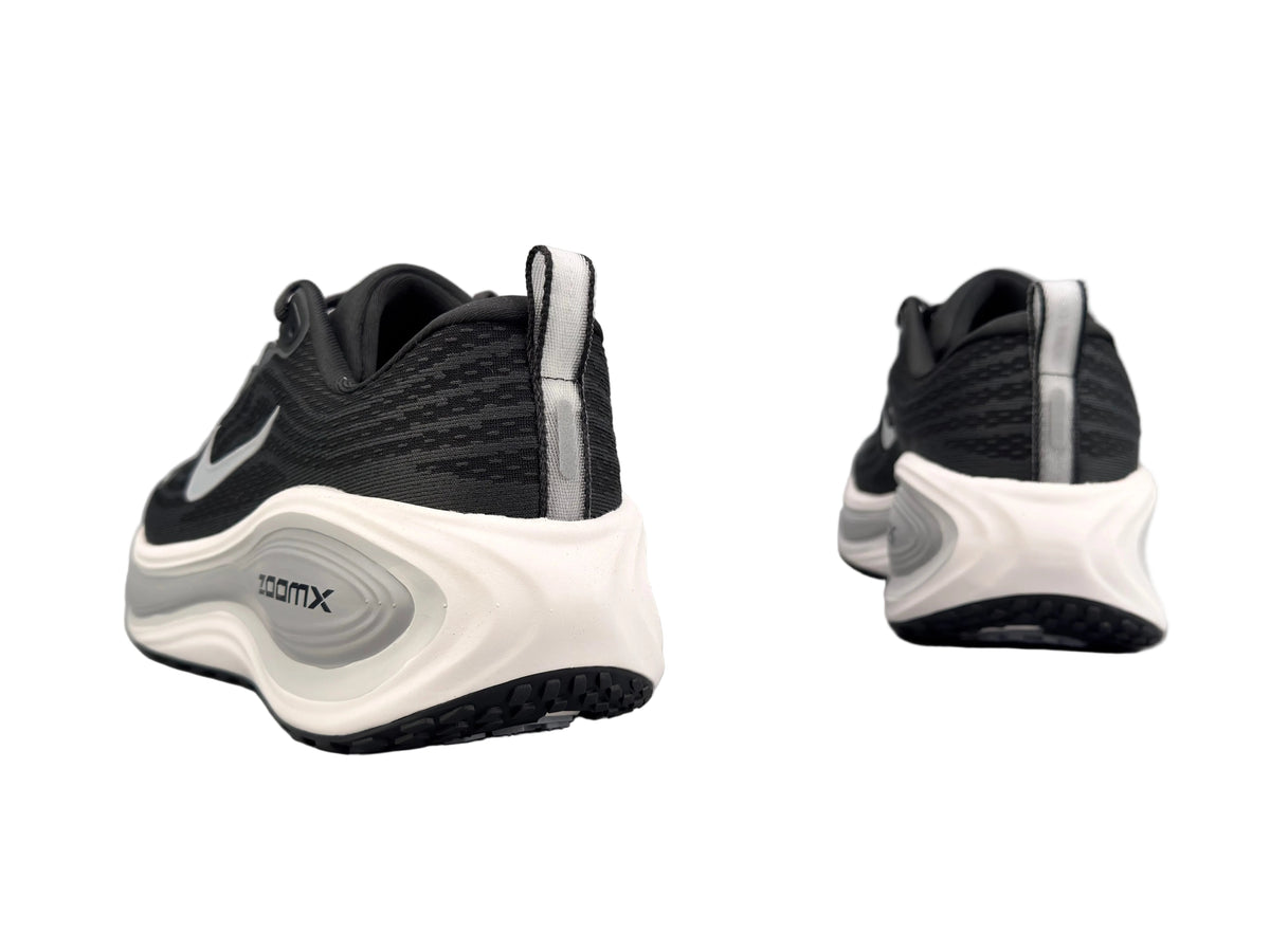 Vomero Plus 'Anthracite Summit White' sneaker product image 4 | Foot Spikes