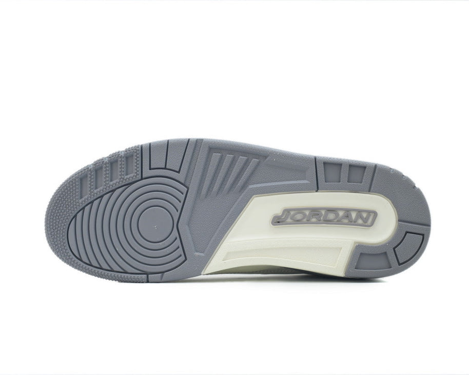 Wmns Air Jordan 3 Retro 'Sail Metallic Silver' sneaker product image 2 | Foot Spikes