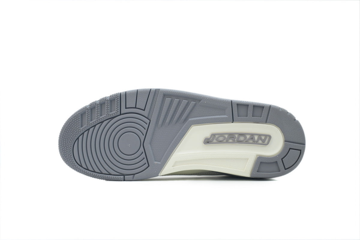 Wmns Air Jordan 3 Retro 'Sail Metallic Silver' sneaker product image 2 | Foot Spikes
