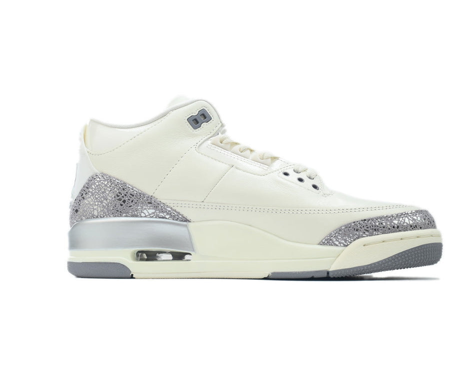 Wmns Air Jordan 3 Retro 'Sail Metallic Silver' sneaker product image 4 | Foot Spikes