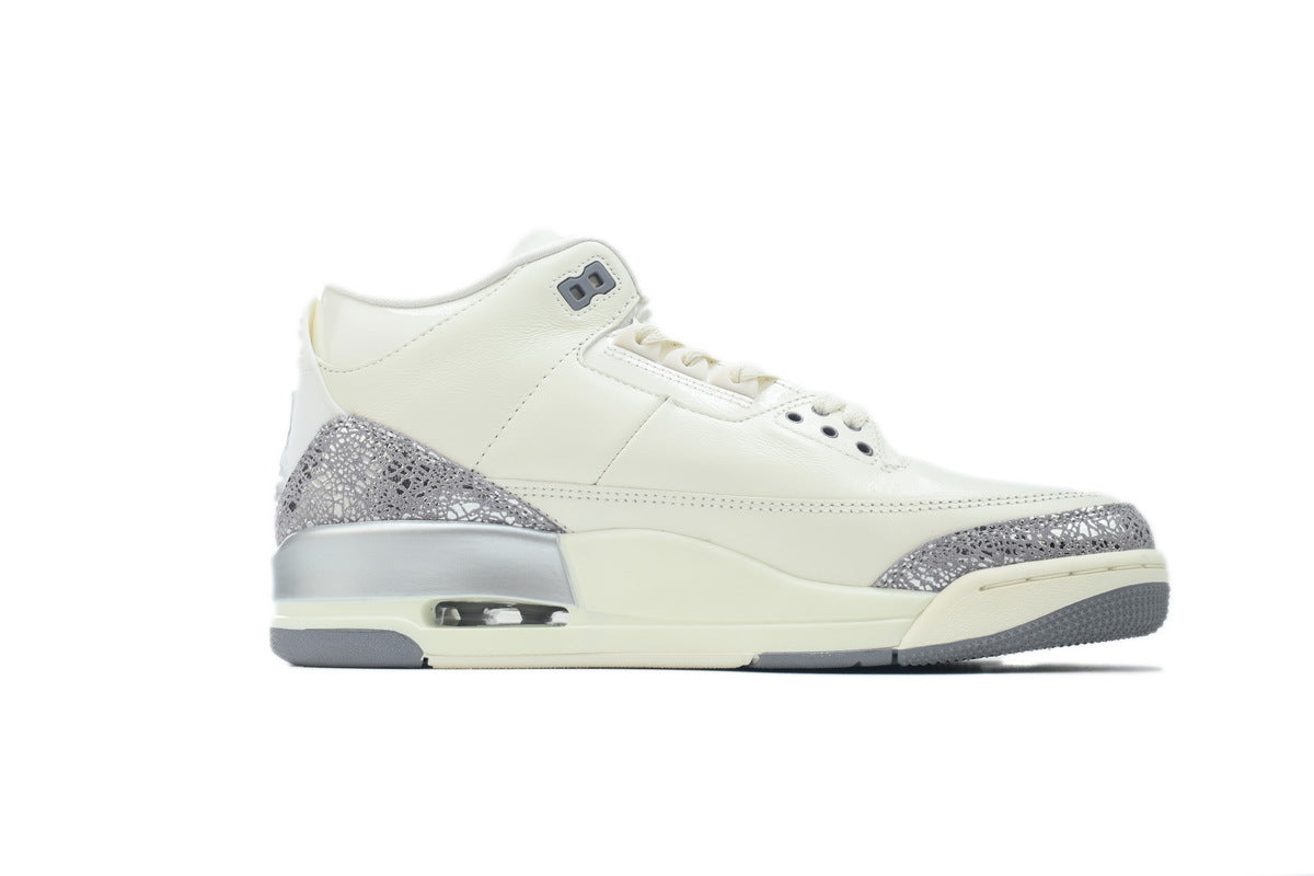 Wmns Air Jordan 3 Retro 'Sail Metallic Silver' sneaker product image 4 | Foot Spikes