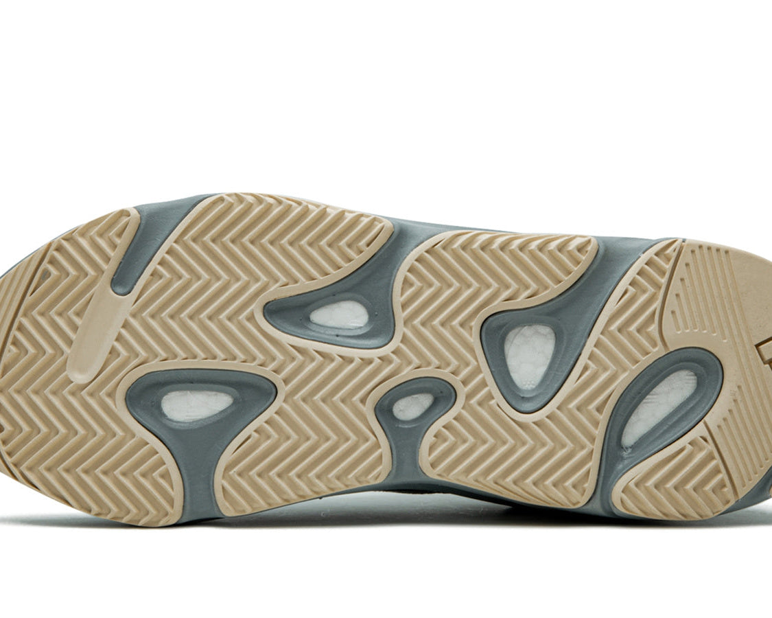 YEEZY BOOST 700 "Teal Blue" sneaker product image 5 | Foot Spikes
