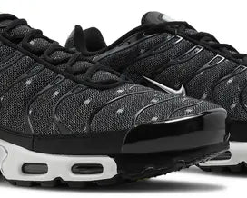 Air Max Plus SE 'Black Chrome' sneaker product image 4 | Foot Spikes