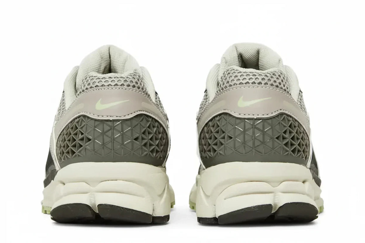 Wmns Air Zoom Vomero 5 'Cobblestone' sneaker product image 3 | Foot Spikes