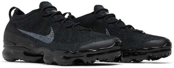 Air VaporMax 2023 Flyknit 'Triple Black' sneaker product image 4 | Foot Spikes