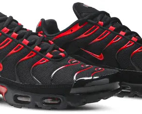 Air Max Plus 'Black University Red Gradient' sneaker product image 4 | Foot Spikes