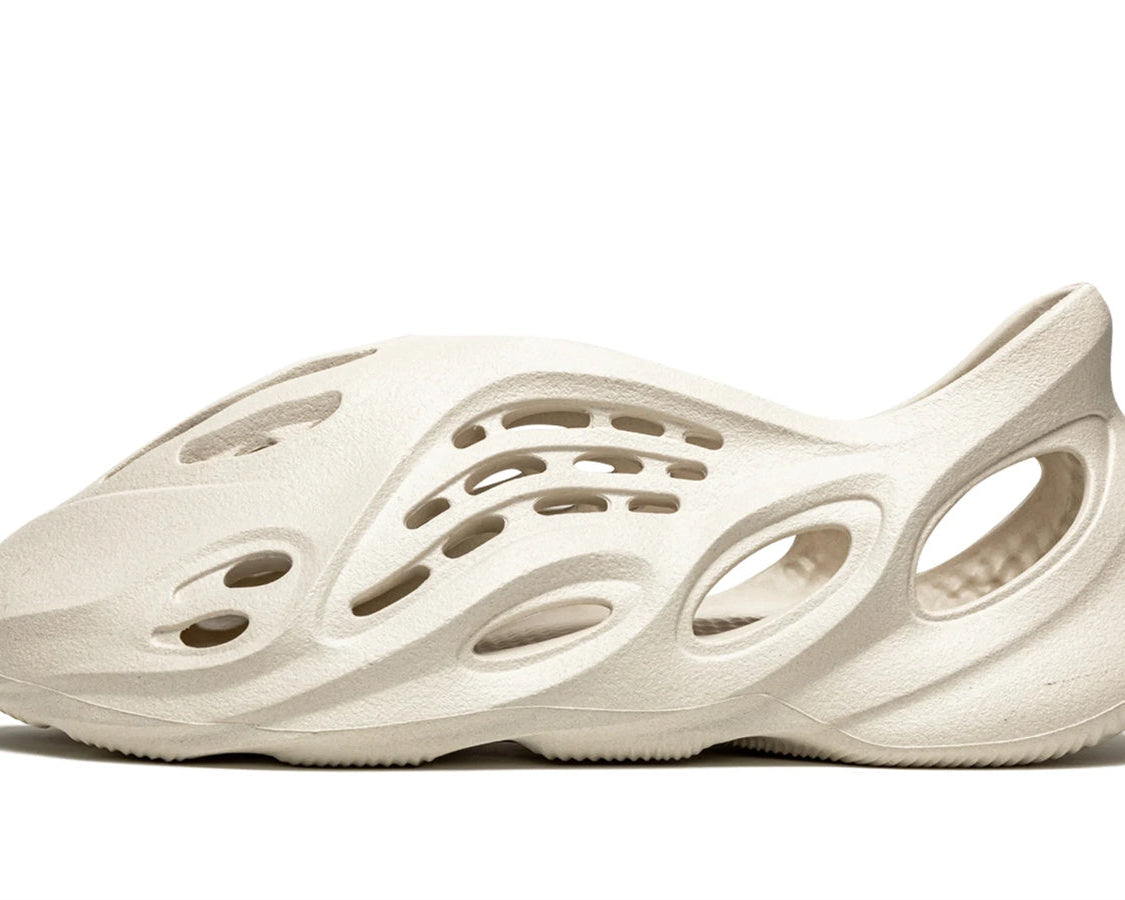 YEEZY FOAM RUNNER "Ararat" sneaker product image 1 | Foot Spikes