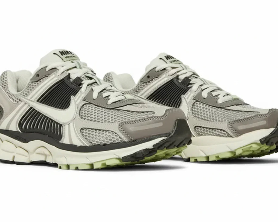 Wmns Air Zoom Vomero 5 'Cobblestone' sneaker product image 4 | Foot Spikes