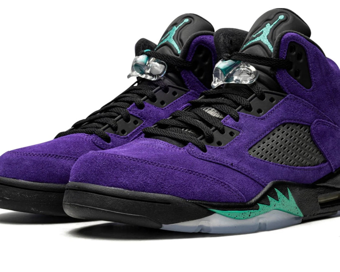 Air Jordan 5 Retro "Alternate Grape" sneaker product image 2 | Foot Spikes