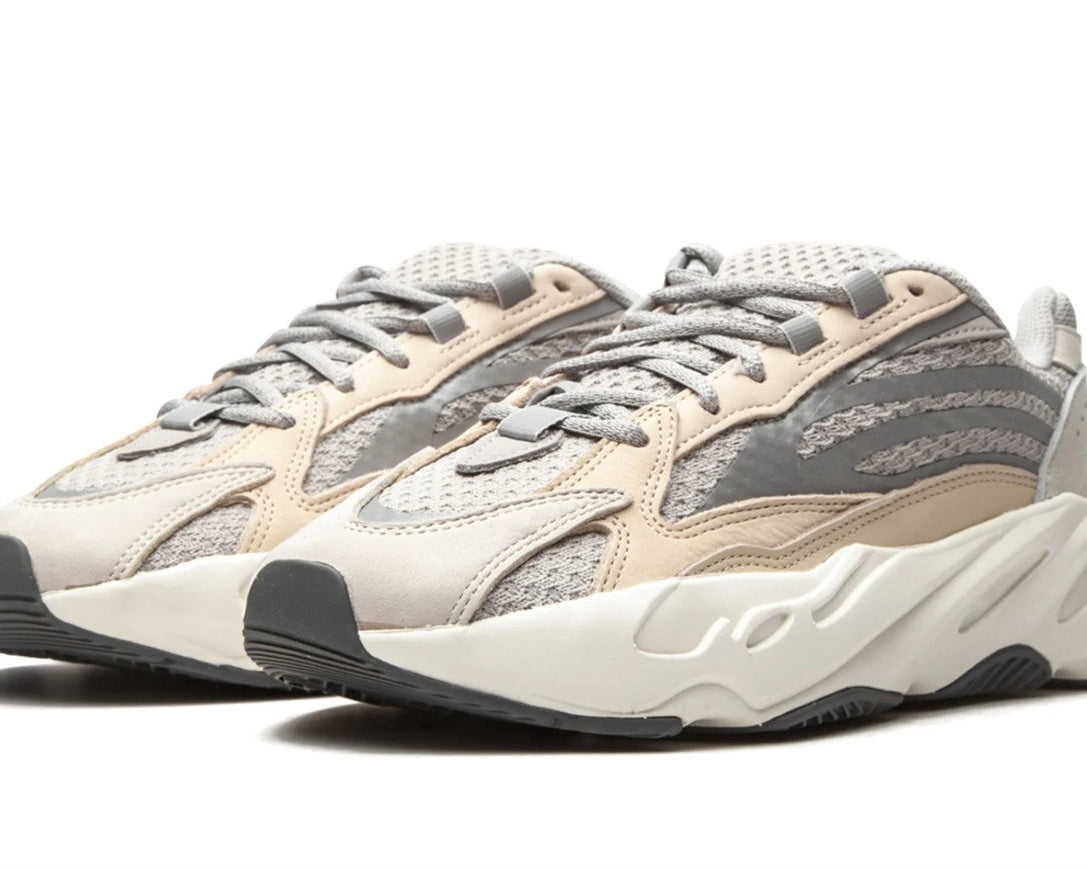 YEEZY 450 SLIDE "Cream" sneaker product image 2 | Foot Spikes