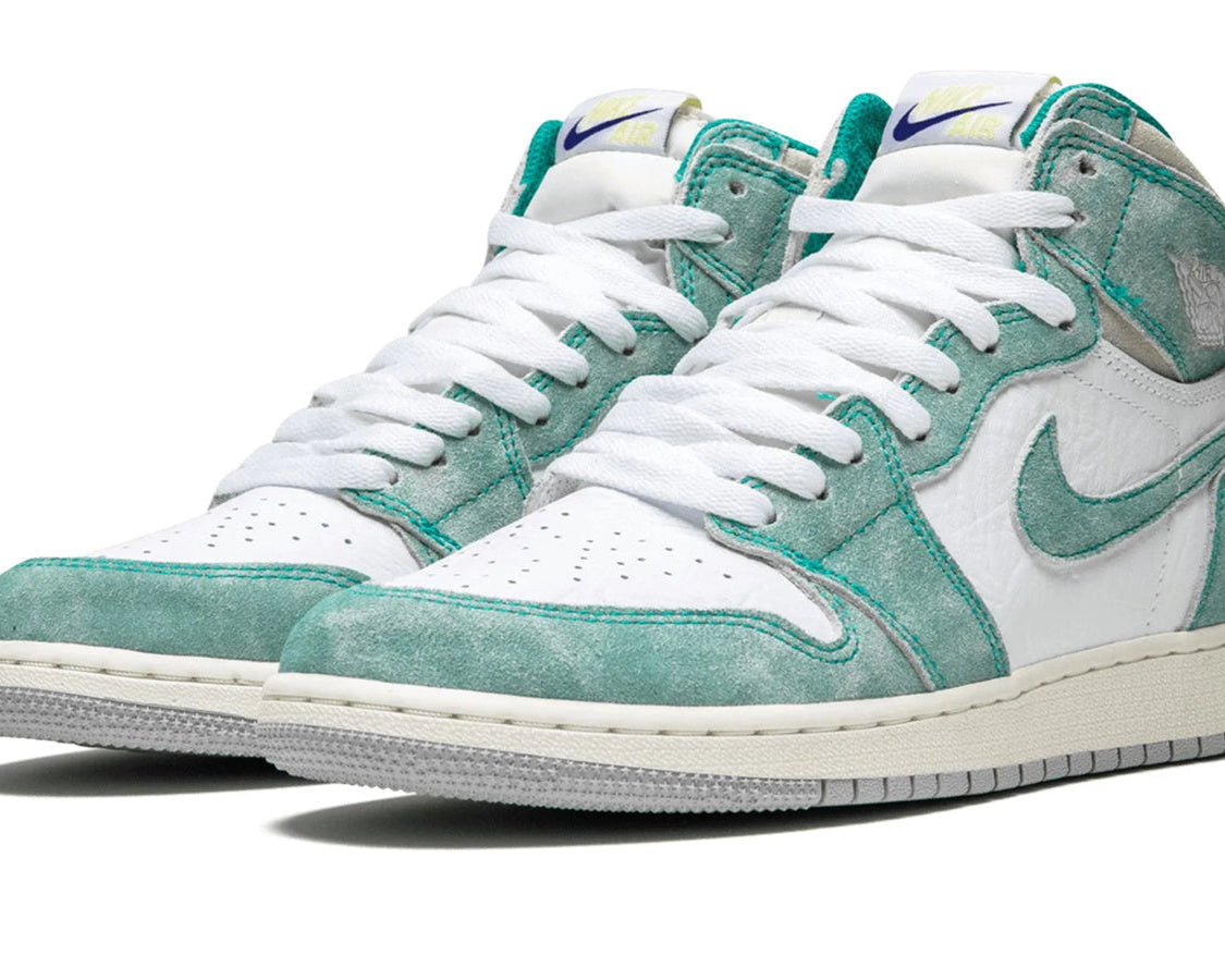 Air Jordan 1 Retro High OG "Turbo Green" sneaker product image 2 | Foot Spikes