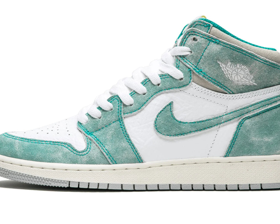 Air Jordan 1 Retro High OG "Turbo Green" sneaker product image 1 | Foot Spikes