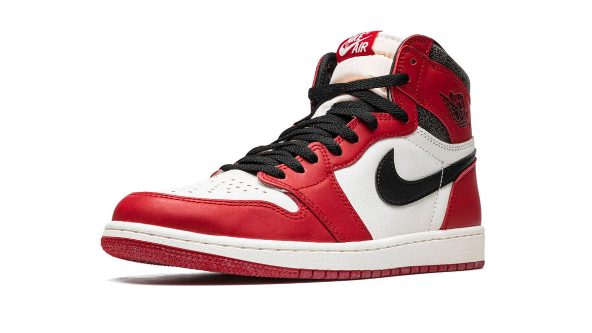 Air Jordan 1 Retro High OG "Chicago Lost and Found" sneaker product image 3 | Foot Spikes