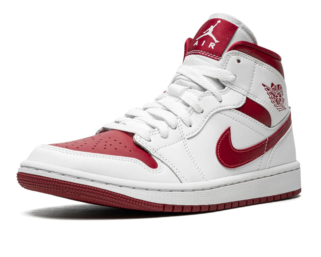 AIR JORDAN 1 MID WMNS "Reverse Chicago" sneaker product image 3 | Foot Spikes
