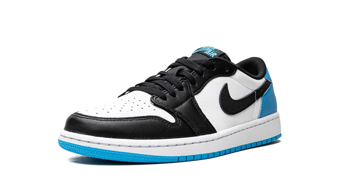 AIR JORDAN 1 LOW OG WMNS "UNC" sneaker product image 3 | Foot Spikes