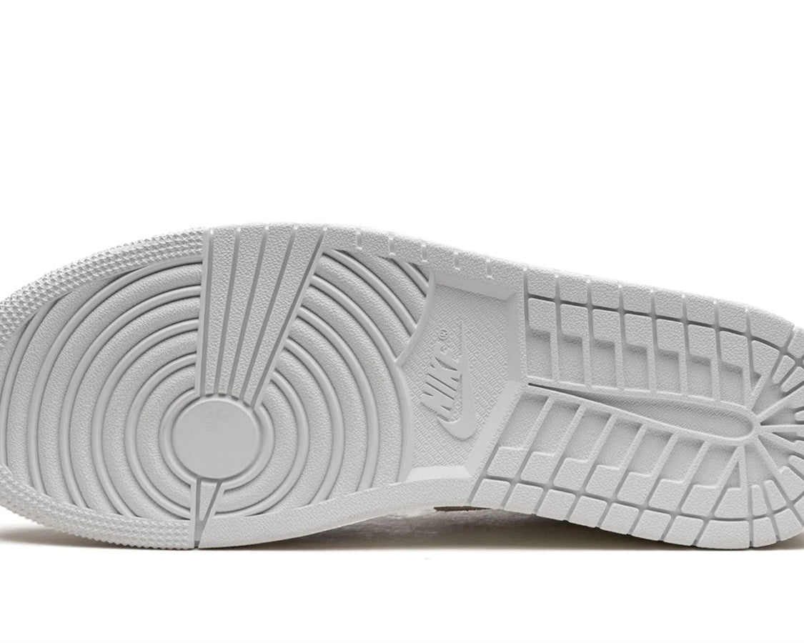 Air Jordan 1 Low SE Craft "Tech Grey" sneaker product image 5 | Foot Spikes