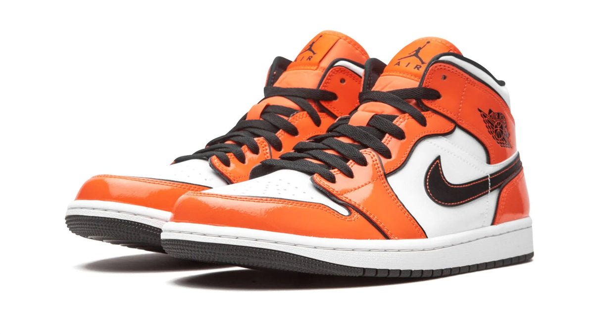 Air Jordan 1 Mid SE "Turf Orange" sneaker product image 2 | Foot Spikes