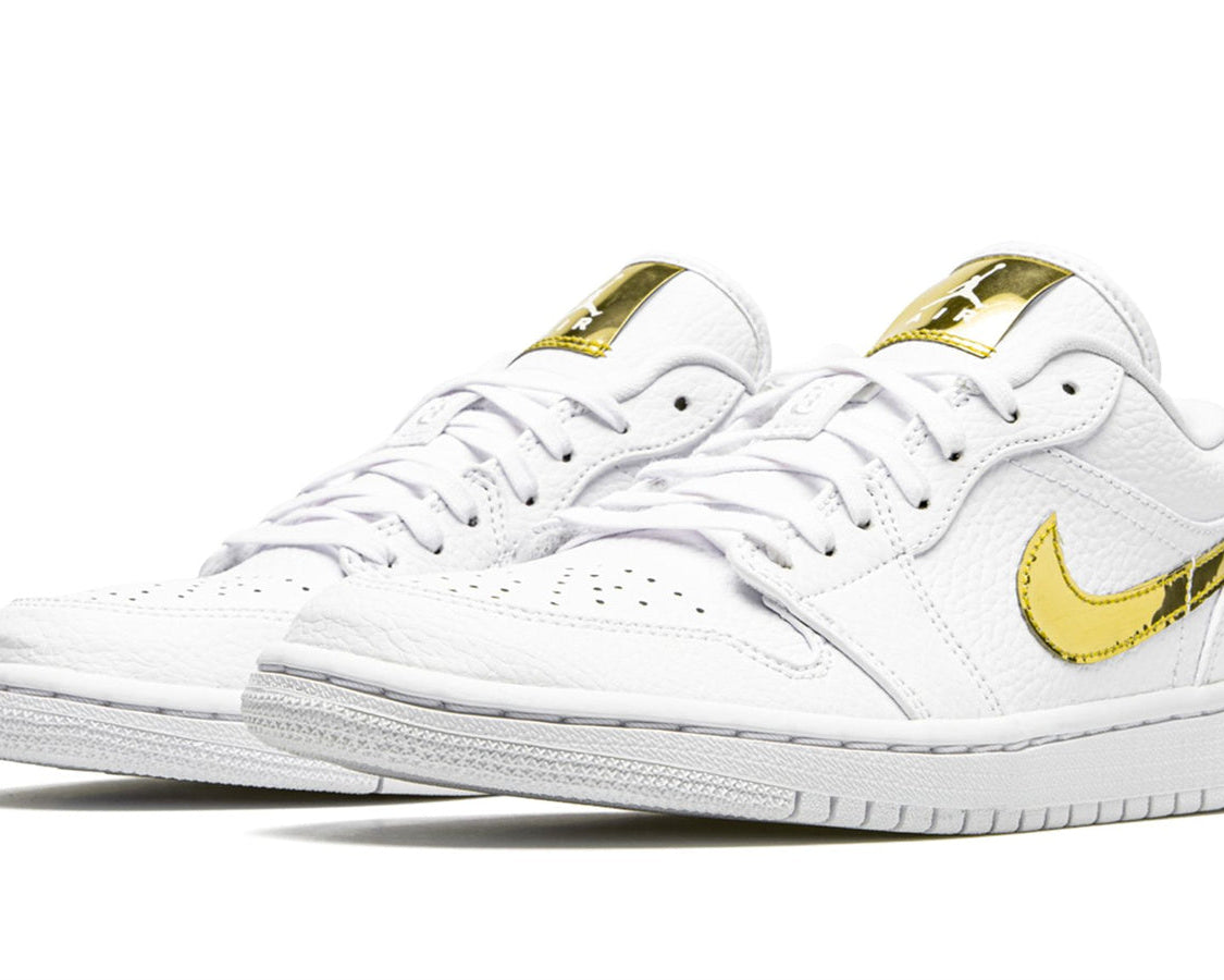AIR JORDAN 1 LO SE WMNS "White Metallic Gold" sneaker product image 2 | Foot Spikes