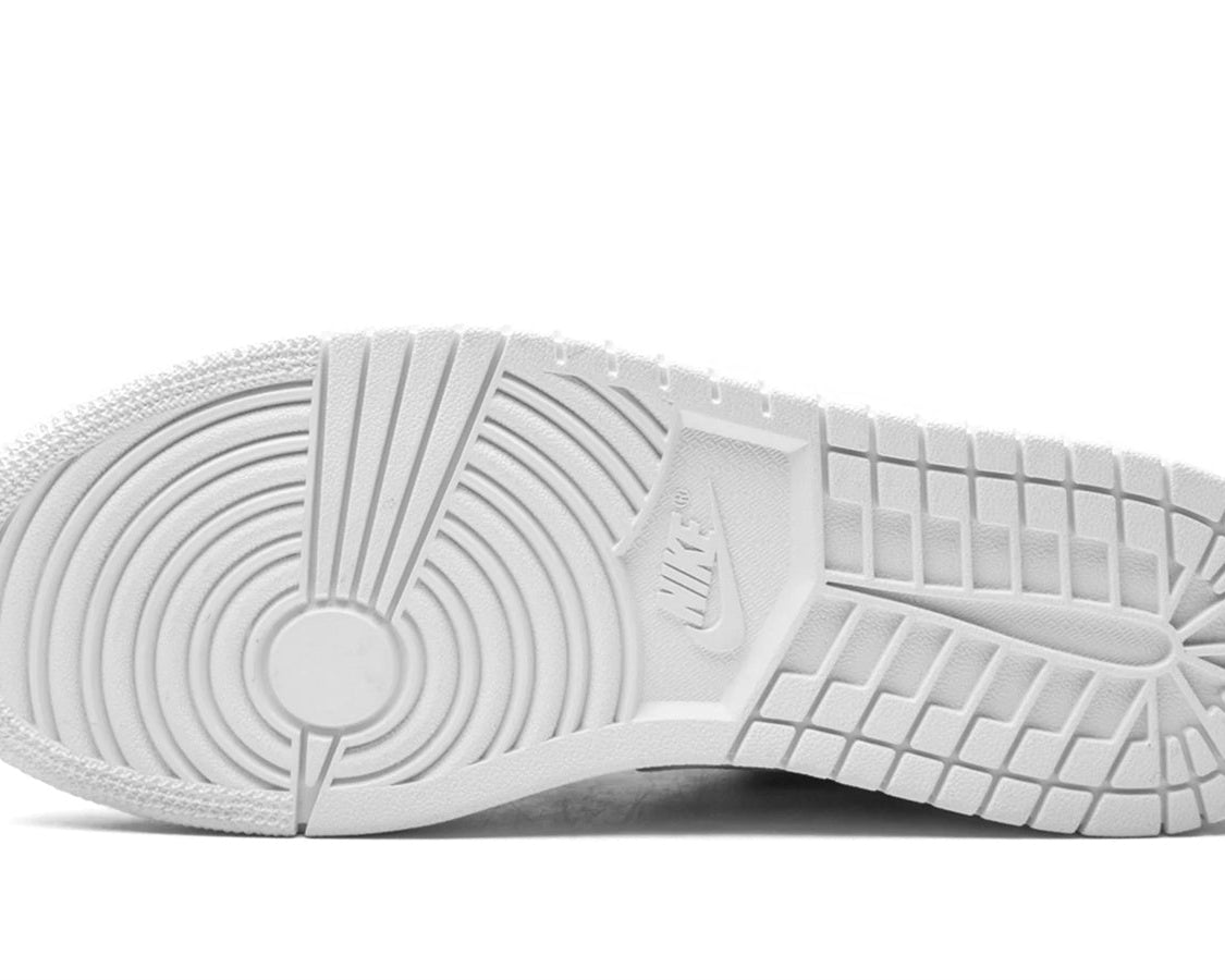 AIR JORDAN 1 LO WMNS "Panda" sneaker product image 5 | Foot Spikes
