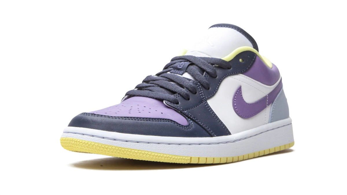AIR JORDAN 1 LO SE WMNS "Mismatched Purple / Magenta" sneaker product image 3 | Foot Spikes
