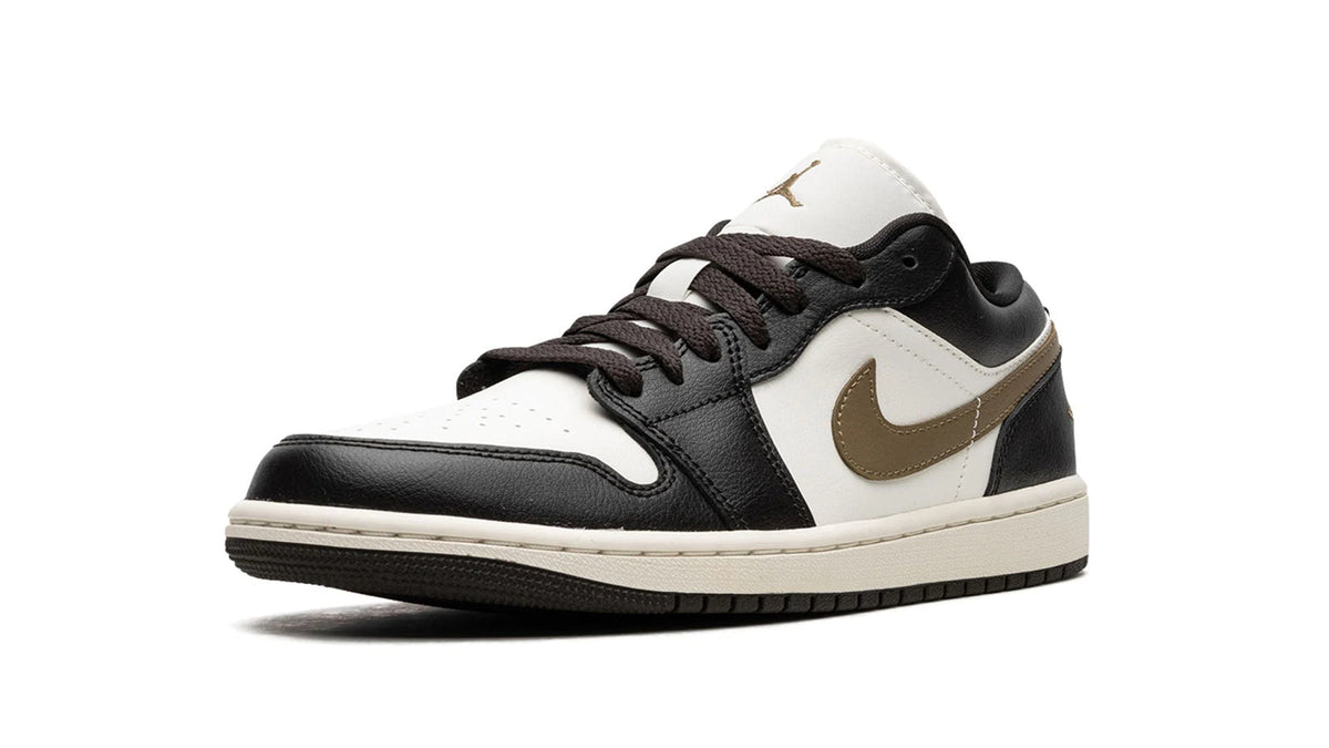 Air Jordan 1 Low WMNS "Shadow Brown" sneaker product image 3 | Foot Spikes