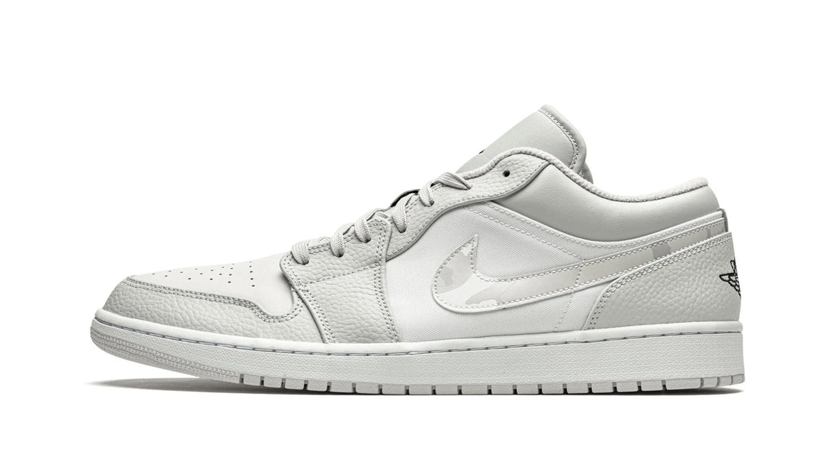Air Jordan 1 Low "White Camo" sneaker product image 1 | Foot Spikes