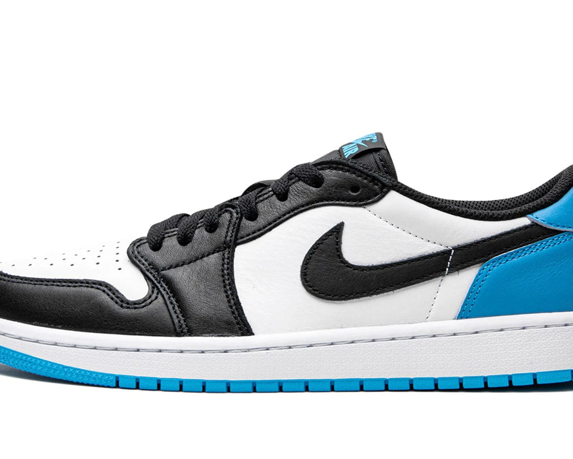 AIR JORDAN 1 LOW OG WMNS "UNC" sneaker product image 1 | Foot Spikes