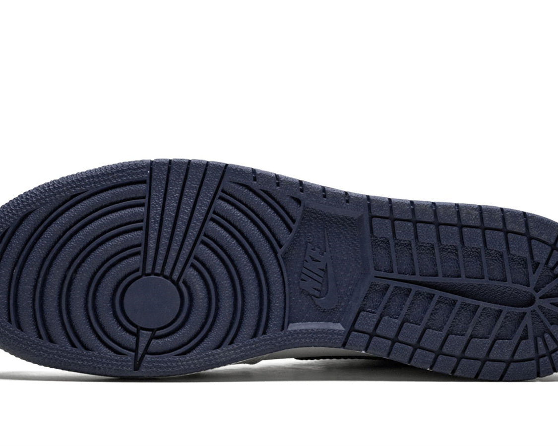 Air Jordan 1 High OG GS sneaker product image 5 | Foot Spikes