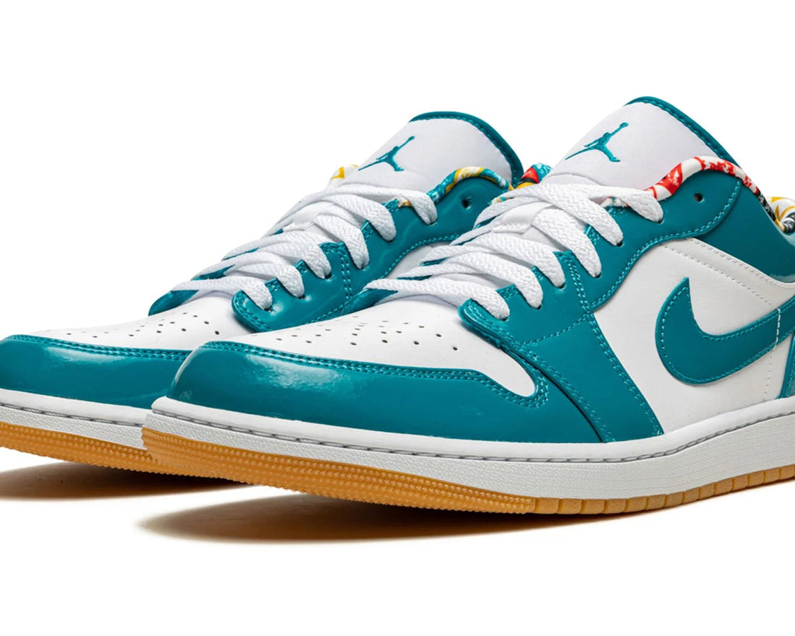 Air Jordan 1 Low SE "Barcelona" sneaker product image 2 | Foot Spikes