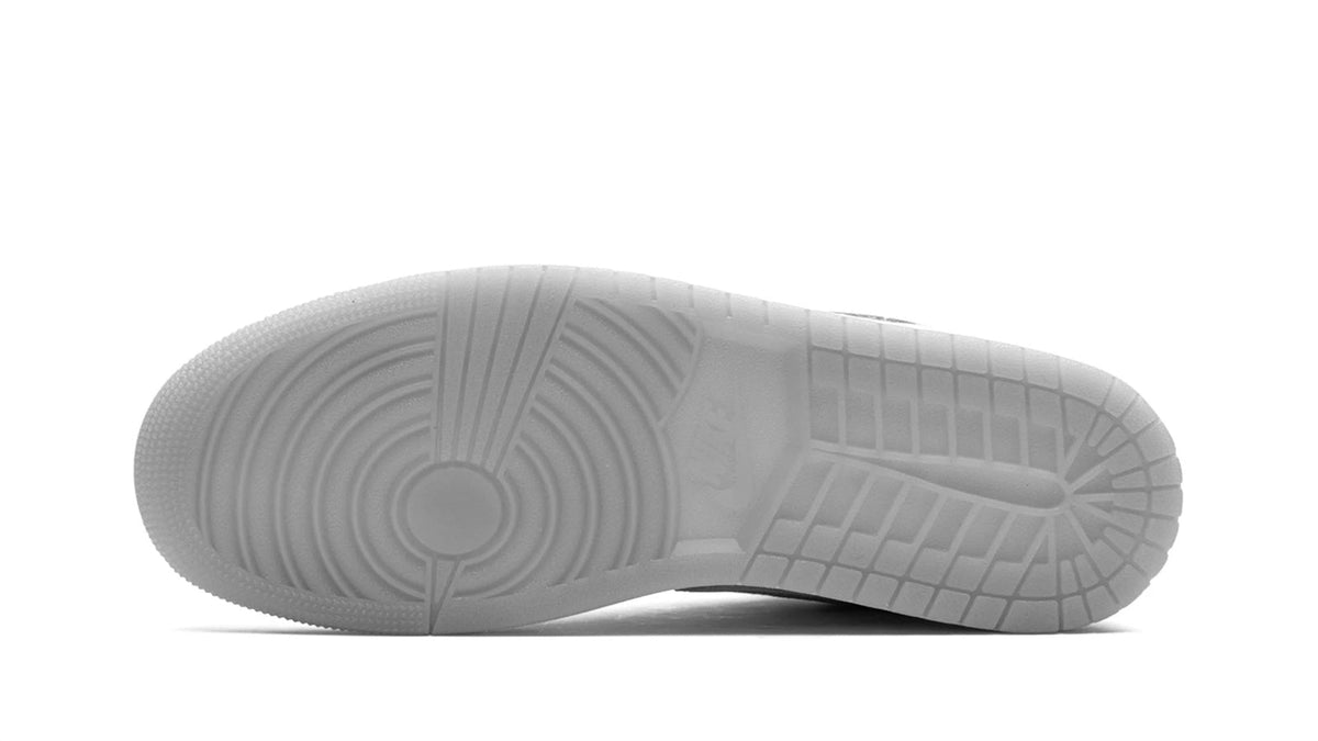 Air Jordan 1 Low SE WMNS "Metallic Silver" sneaker product image 5 | Foot Spikes