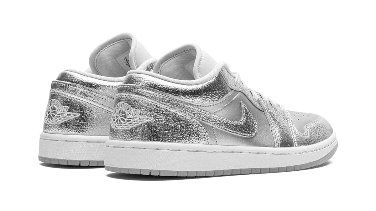 Air Jordan 1 Low SE WMNS "Metallic Silver" sneaker product image 4 | Foot Spikes