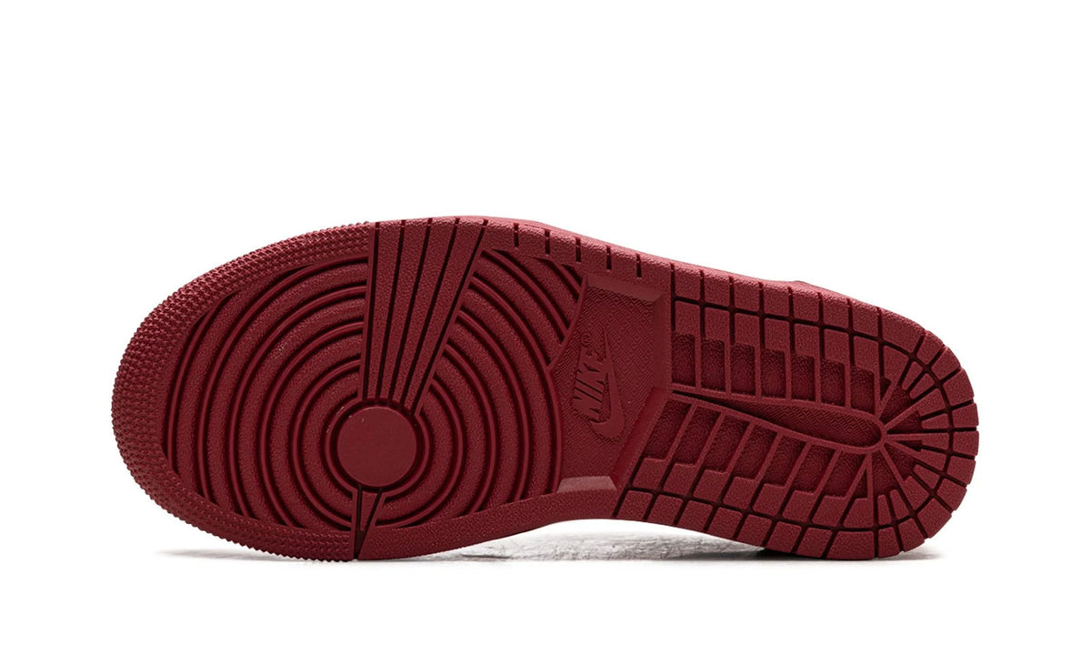 Air Jordan 1 "Gym Red" sneaker product image 5 | Foot Spikes