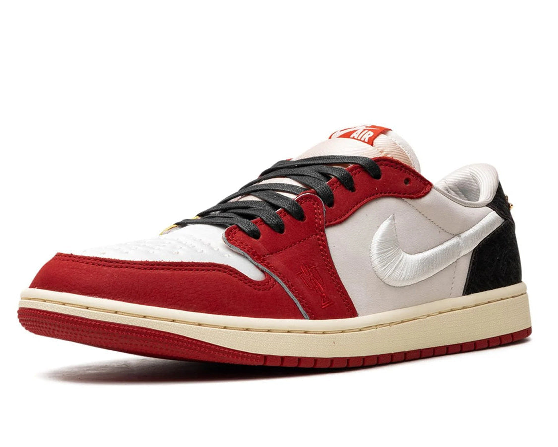 Air Jordan 1 Low OG "Trophy Room - Home" sneaker product image 3 | Foot Spikes