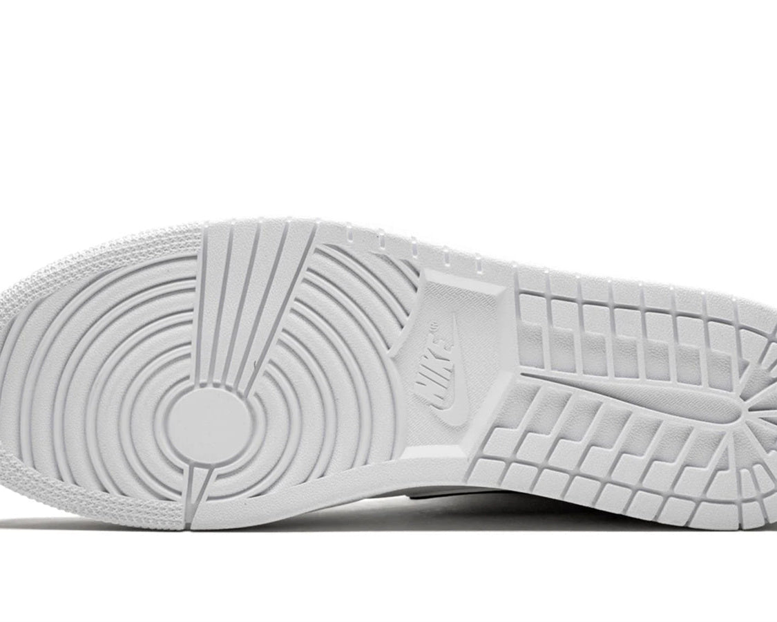 Air Jordan 1 Mid "White Chicago" sneaker product image 5 | Foot Spikes