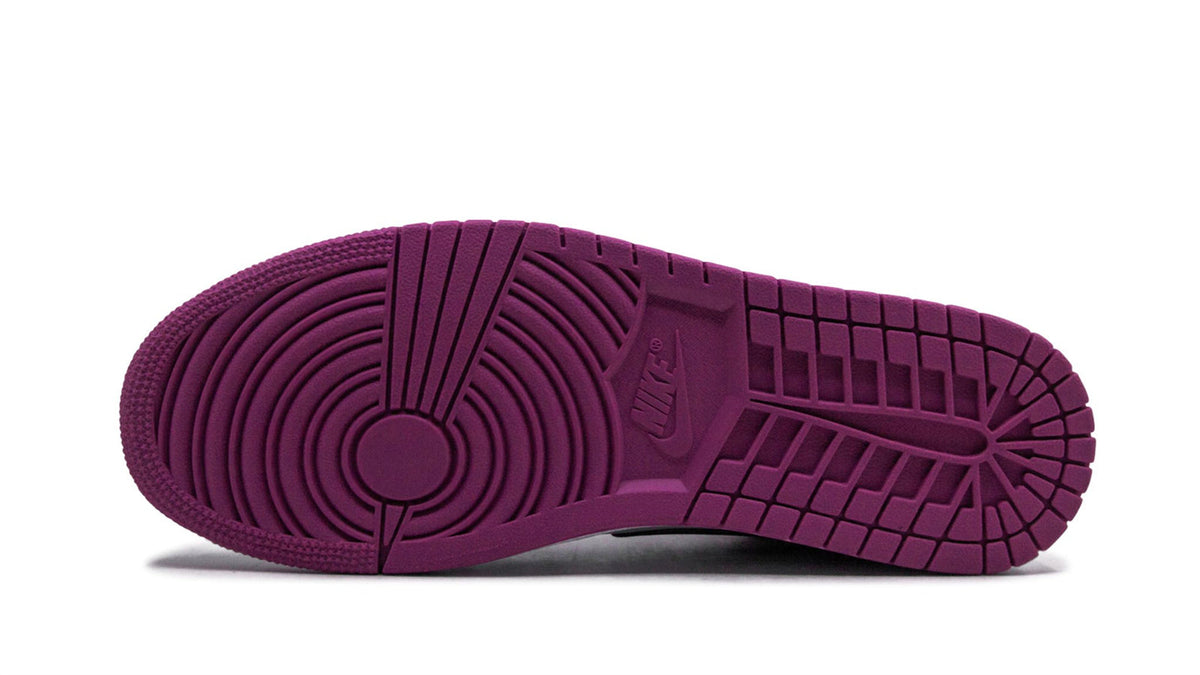 Air Jordan 1 Low SE "Fuchsia" sneaker product image 5 | Foot Spikes