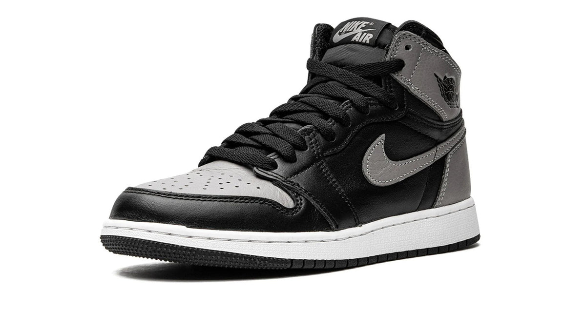 Air Jordan 1 Retro High OG "Shadow 2018" sneaker product image 3 | Foot Spikes